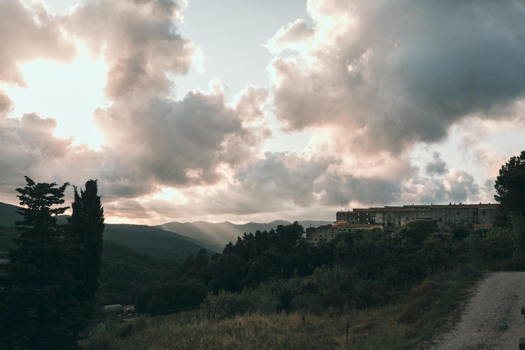 Il Cantuccio Di Monteverdi Marittimo, Borgo Di Canneto Canneto  Bagian luar foto